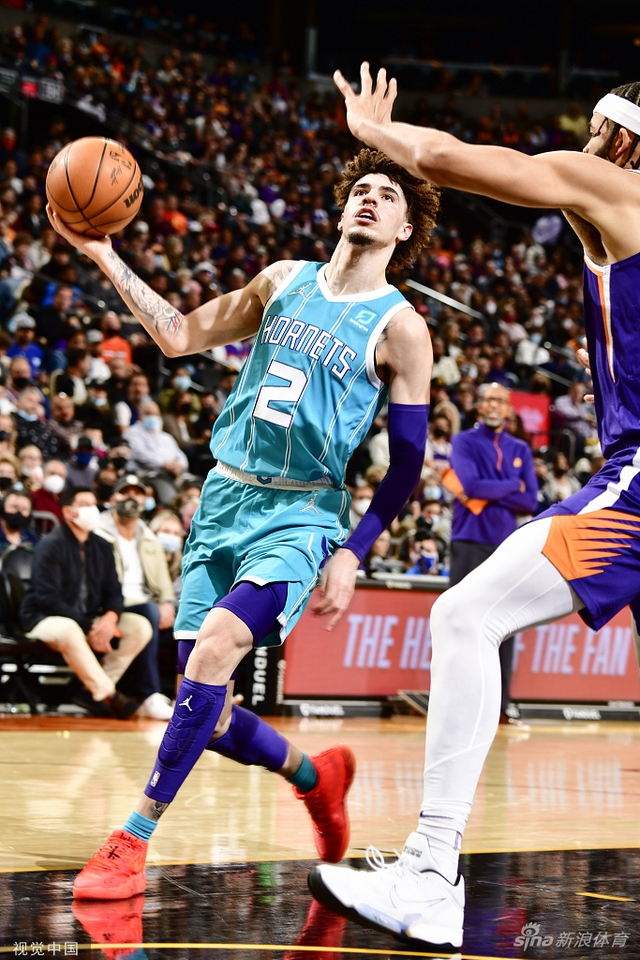 他在本赛季 他在本赛季